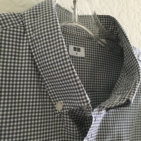 Uniqlo Mens Button Down Casual Shirt Checker Front Pocket Size M Grey - Picture 3 of 12